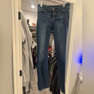 Buckle Women's Straight Leg Blue Jeans